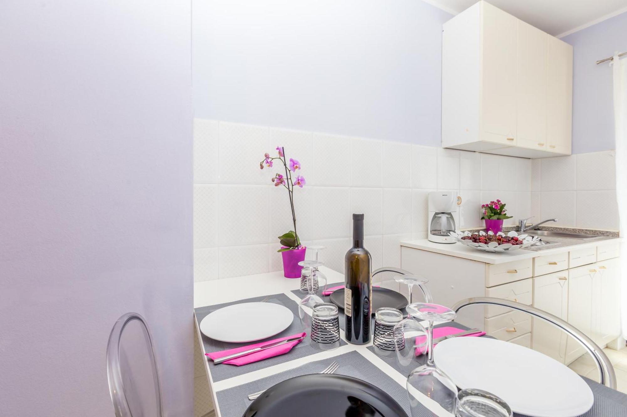 Ava Apartman Omisalj