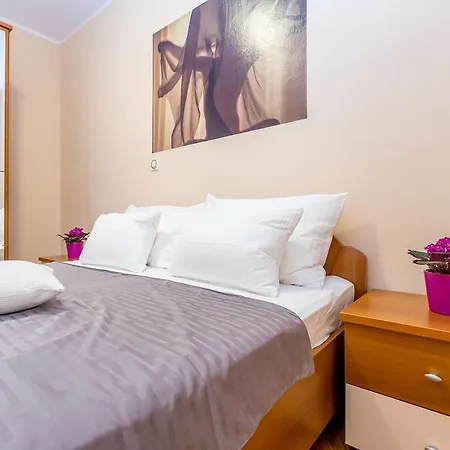 Ava Apartments Omišalj Kültér fotó